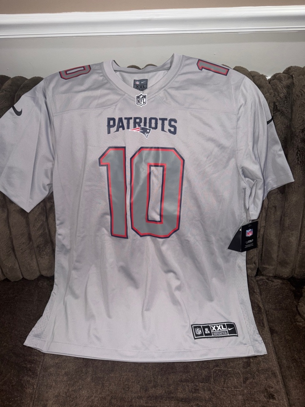 Nike New England patriots Gray NFL On-Field Jersey new with tags